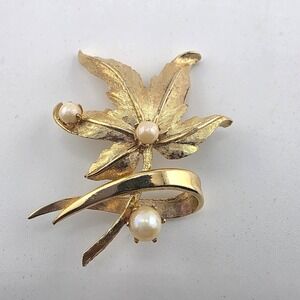 Vintage Brooks Gold Tone signed Leaf Ribbon Faux Pearl Brooch Pin Floral Jewelry